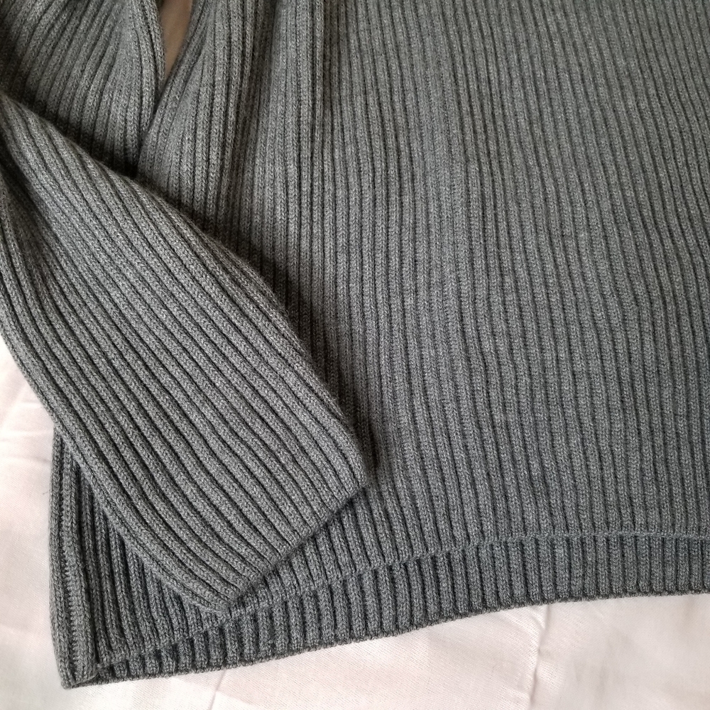 Strellson Ribbed Button/Zipper Neck Heavy Gray Sweater - XL - Picture 7 of 8